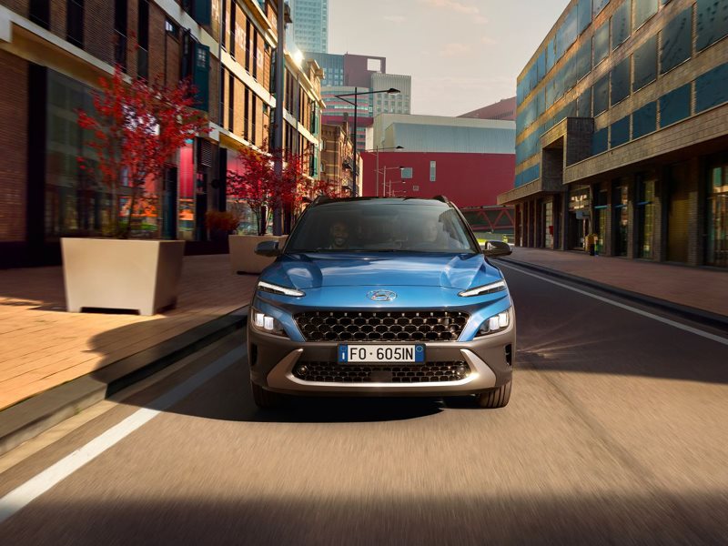 HYUNDAI Kona
